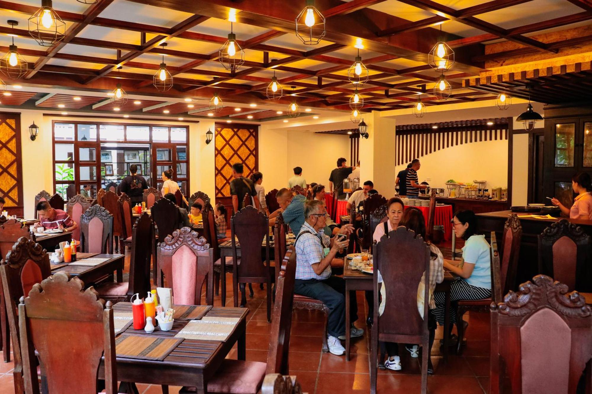 Meuangluang Hotel Luang Prabang Bagian luar foto