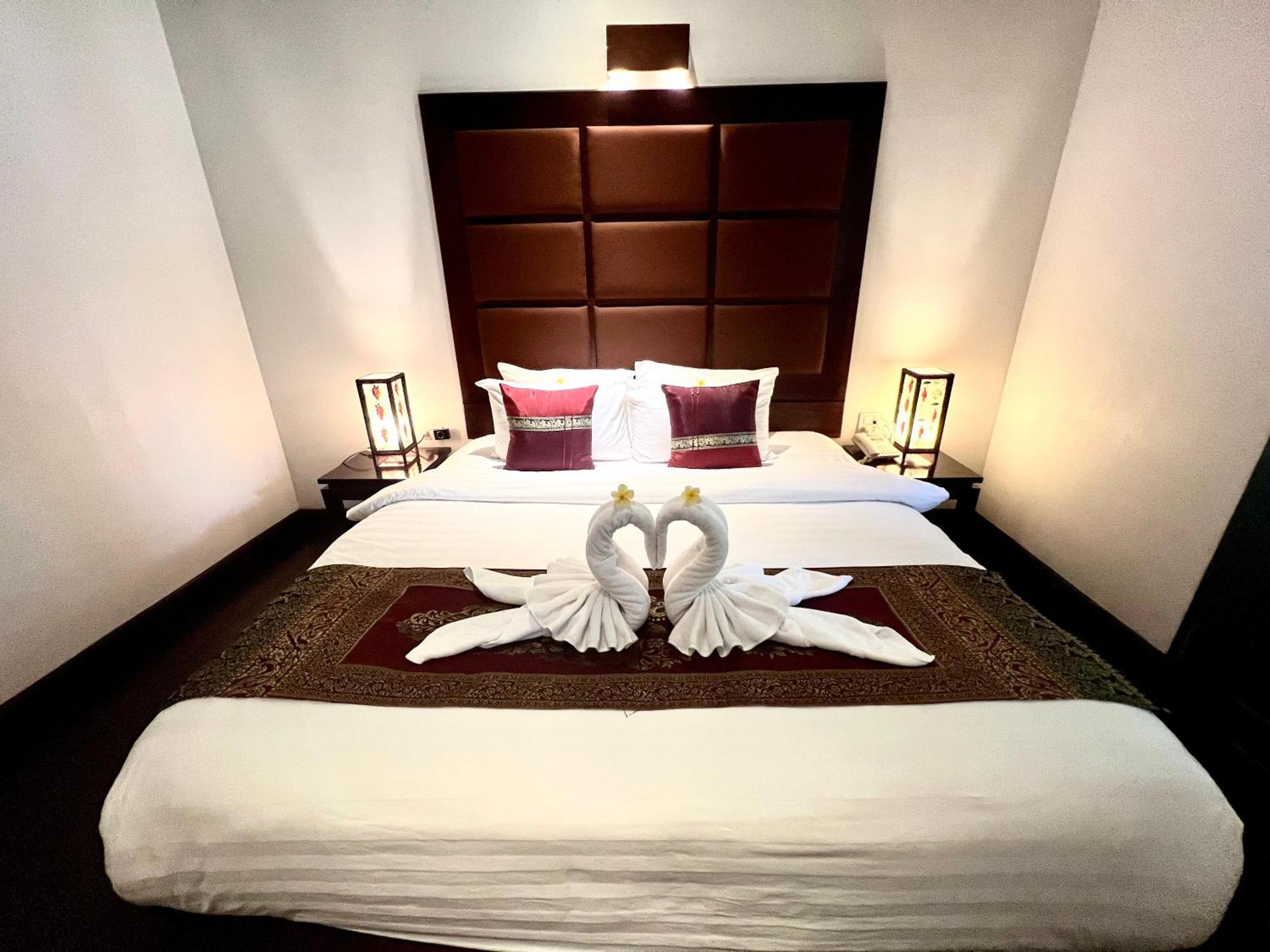 Meuangluang Hotel Luang Prabang Bagian luar foto